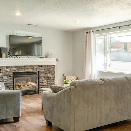 Never Stop Exploring- 3 Bedroom 2 Bath Home Of Duplex, Close To Zion, Bryce, And Brianhead